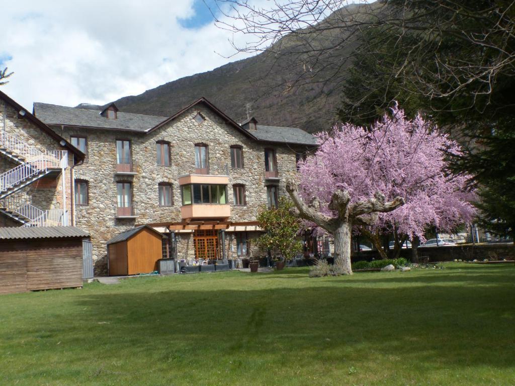 Hostal Vall D'Aneu By Arcas & Sambola Esterri D'Aneu Luaran gambar