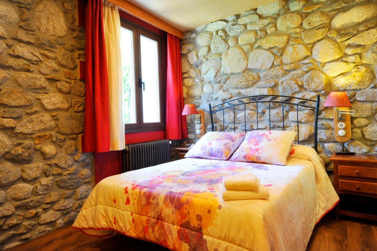 Hostal Vall D'Aneu By Arcas & Sambola Esterri D'Aneu Luaran gambar